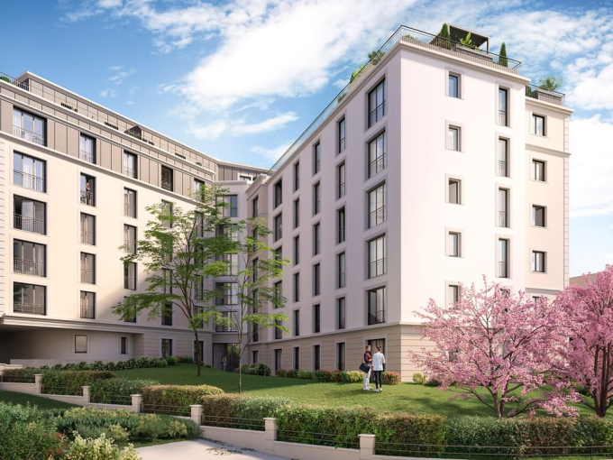 678 topoftherose square 01