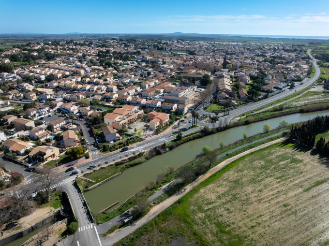 Vue aérienne RIves du Canal Portiragnes